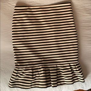 White House Black Market high waisted skirt